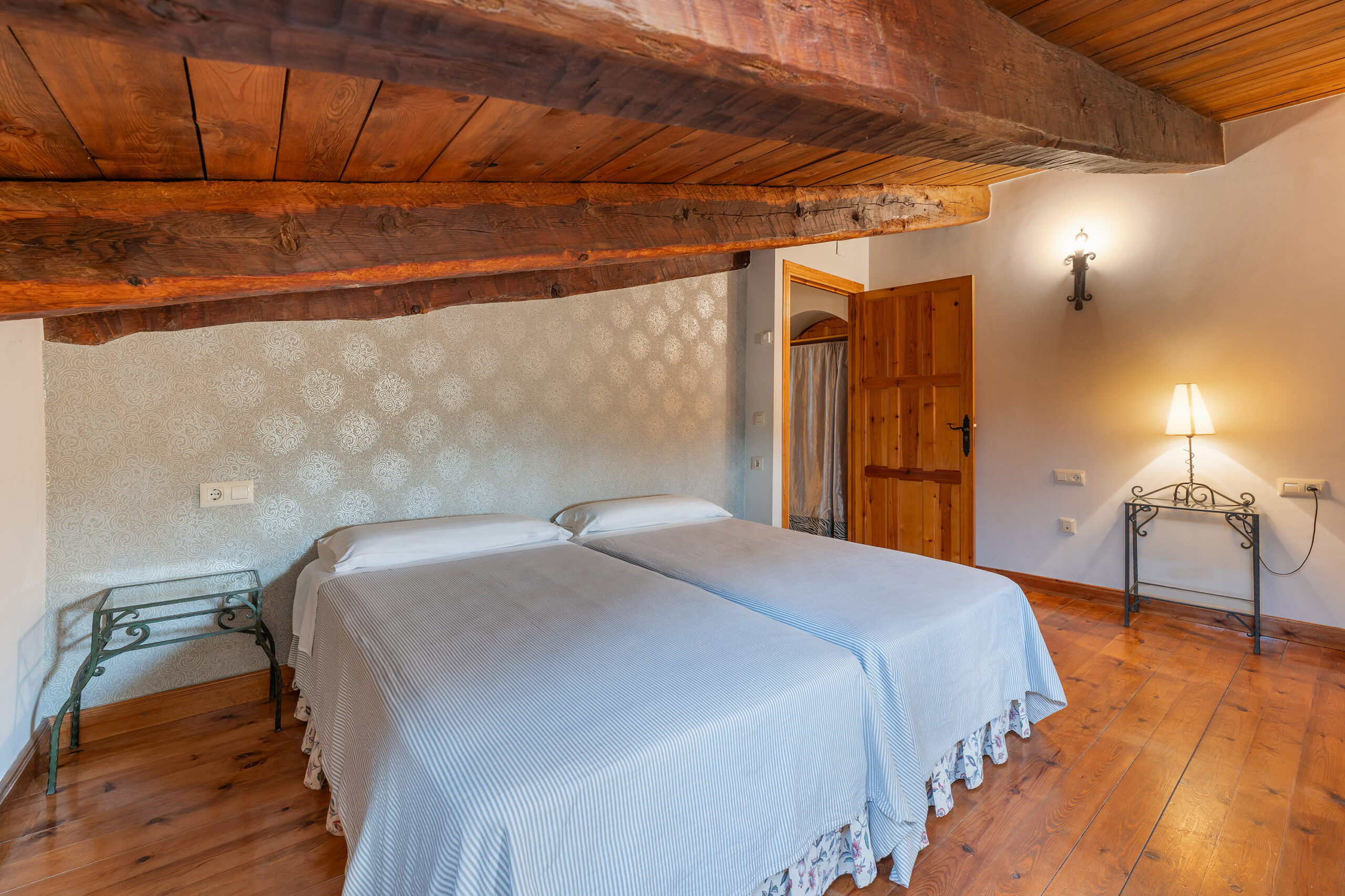 Habitación buhardilla